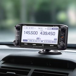 First details of Icom’s New Touch screen ID-5100 Dual Band D-STAR Mobile Radio