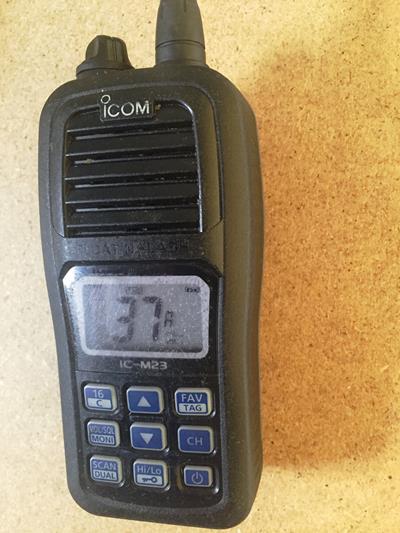 Marine VHF Radio Lost and Found after 4 Months at the Bottom of a Lake!