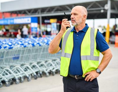 Retail Efficiency with Two-Way Radios