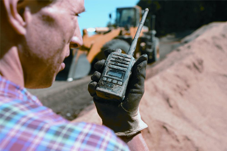 What to Consider when choosing Two Way Radios for Construction