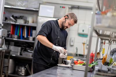 Two-Way Radios In Catering - The Secret Ingredient to Seamless Service