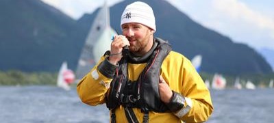 How to use a Marine VHF Radio!