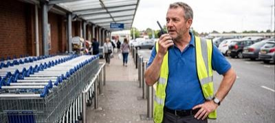 Retail Efficiency with Two-Way Radios